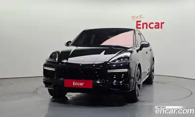 Porsche Cayenne 2022 4.0 автомат (гидро), миниатюра 3