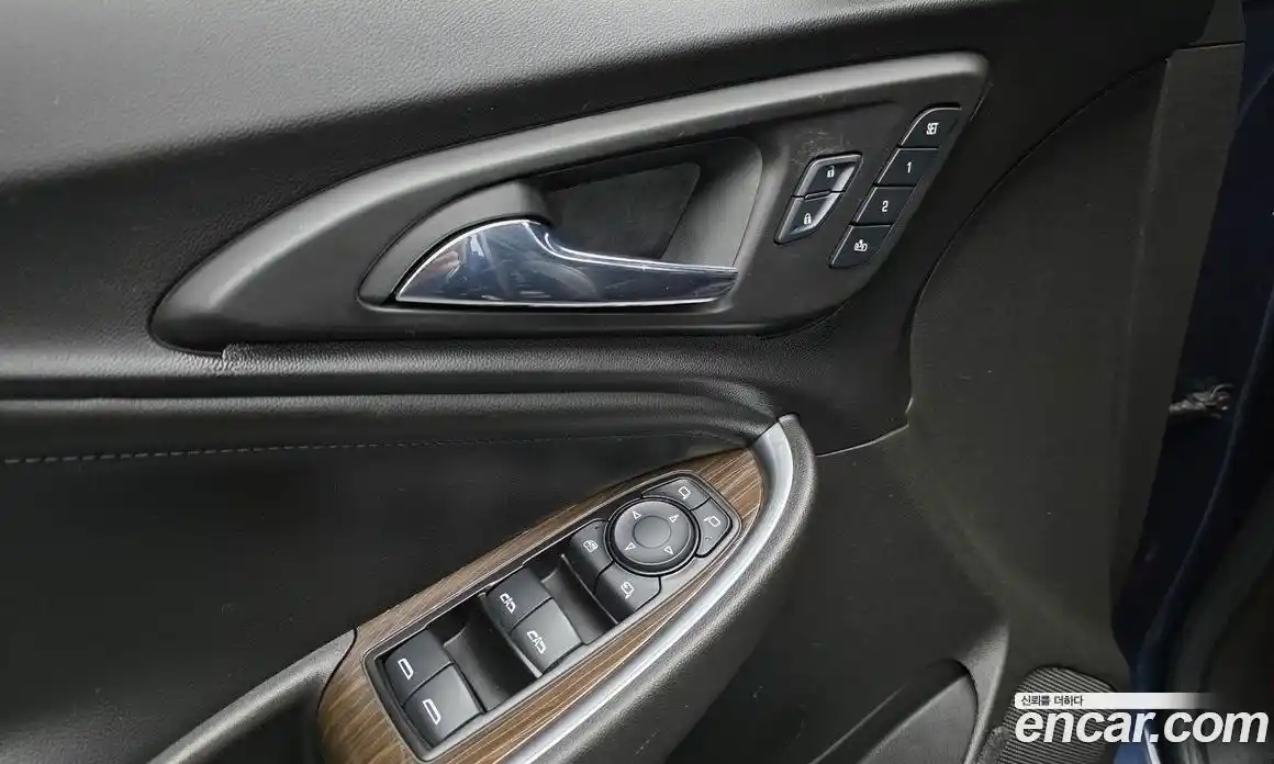 Chevrolet Malibu 2016 2.0 автомат (гидро), фото 16
