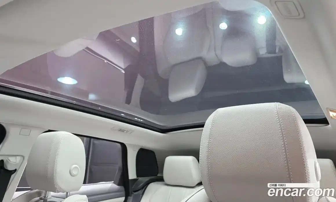 Land Rover Range Rover Evoque 2017 2.0 автомат (гидро), фото 24