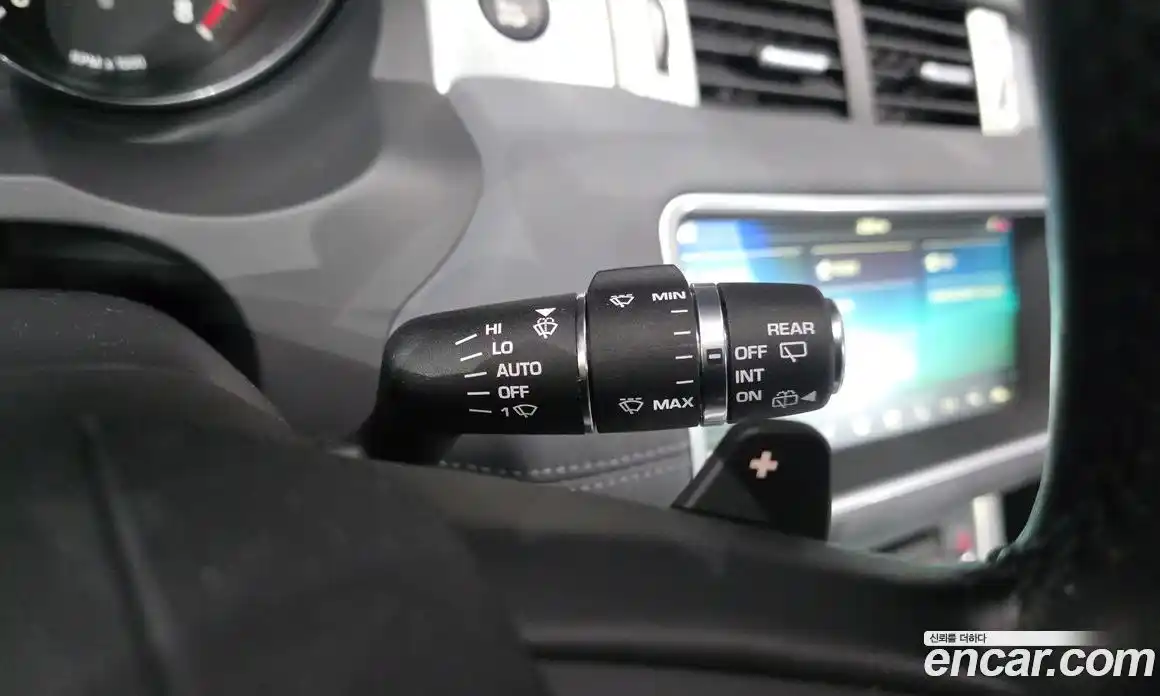 Land Rover Range Rover Evoque 2017 2.0 автомат (гидро), фото 25