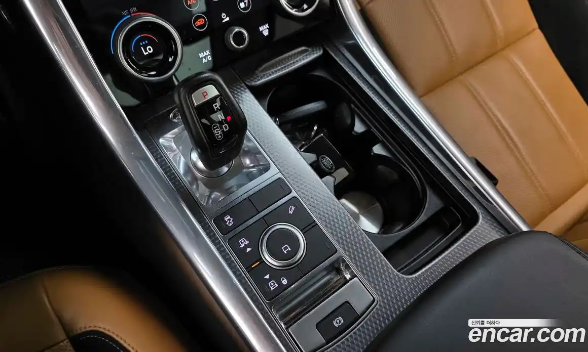 Land Rover Range Rover Sport 2019 3.0 автомат (гидро), фото 9