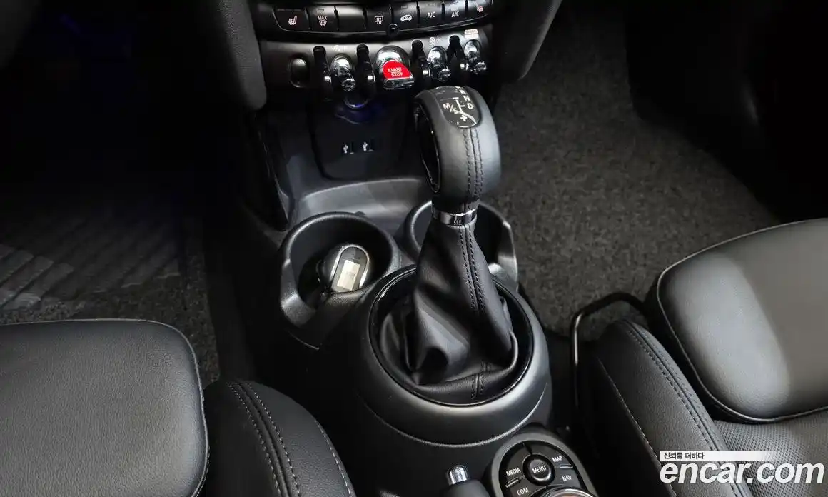 Mini Cooper 2018 1.5 автомат (гидро), фото 12