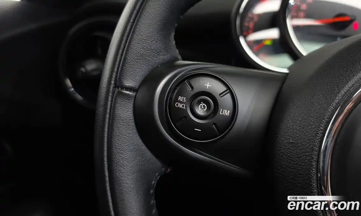 Mini Cooper 2018 1.5 автомат (гидро), фото 22