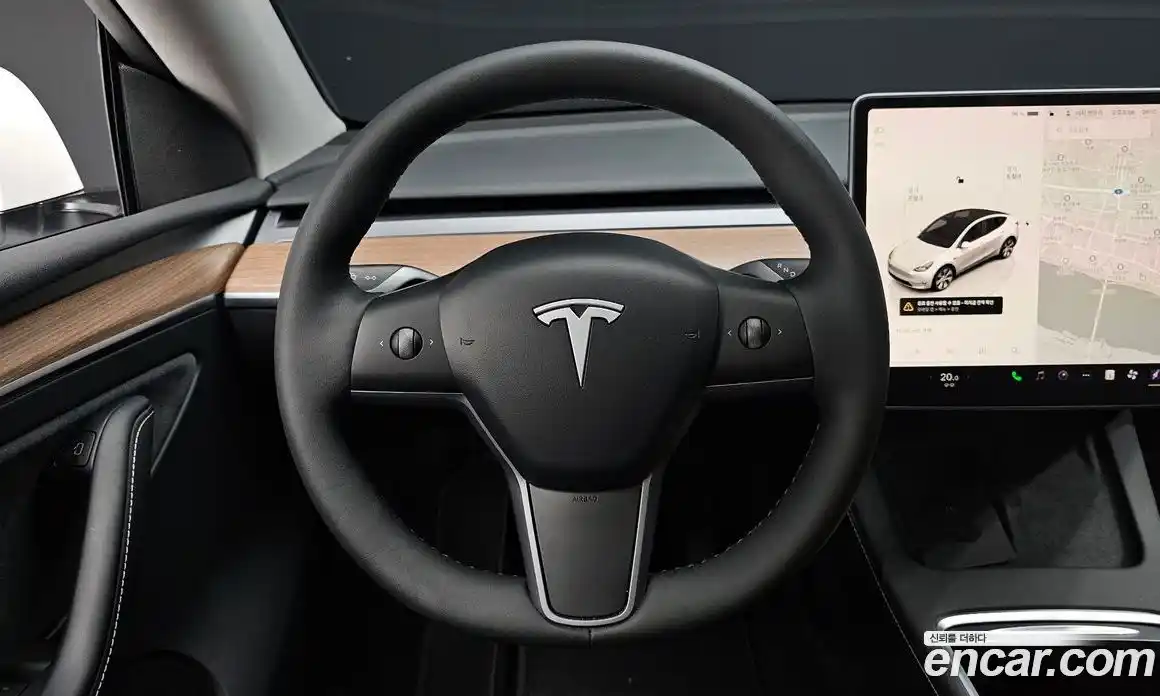 Tesla Model Y 2024 0.2 гидро, фото 19