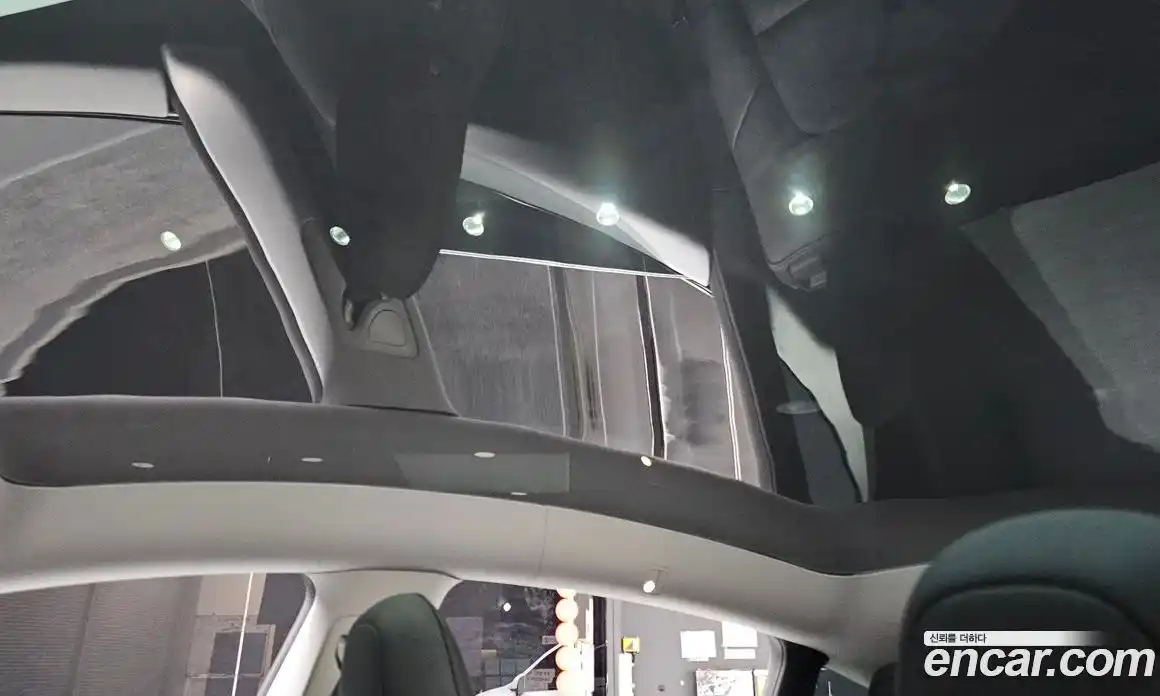 Tesla Model Y 2024 0.2 гидро, фото 25