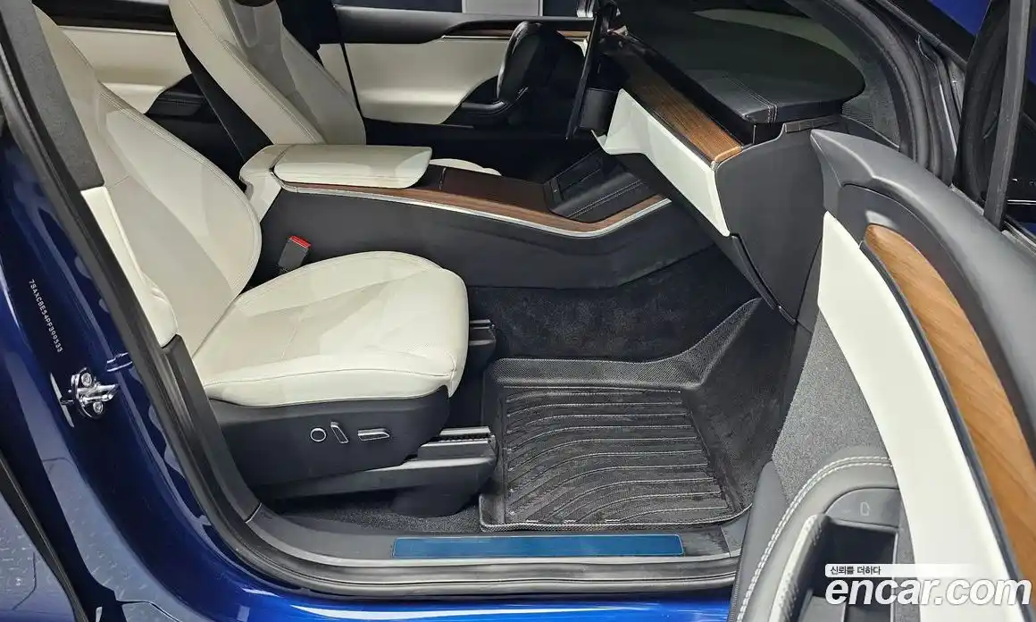 Tesla Model X 2023 0.3 гидро, фото 16