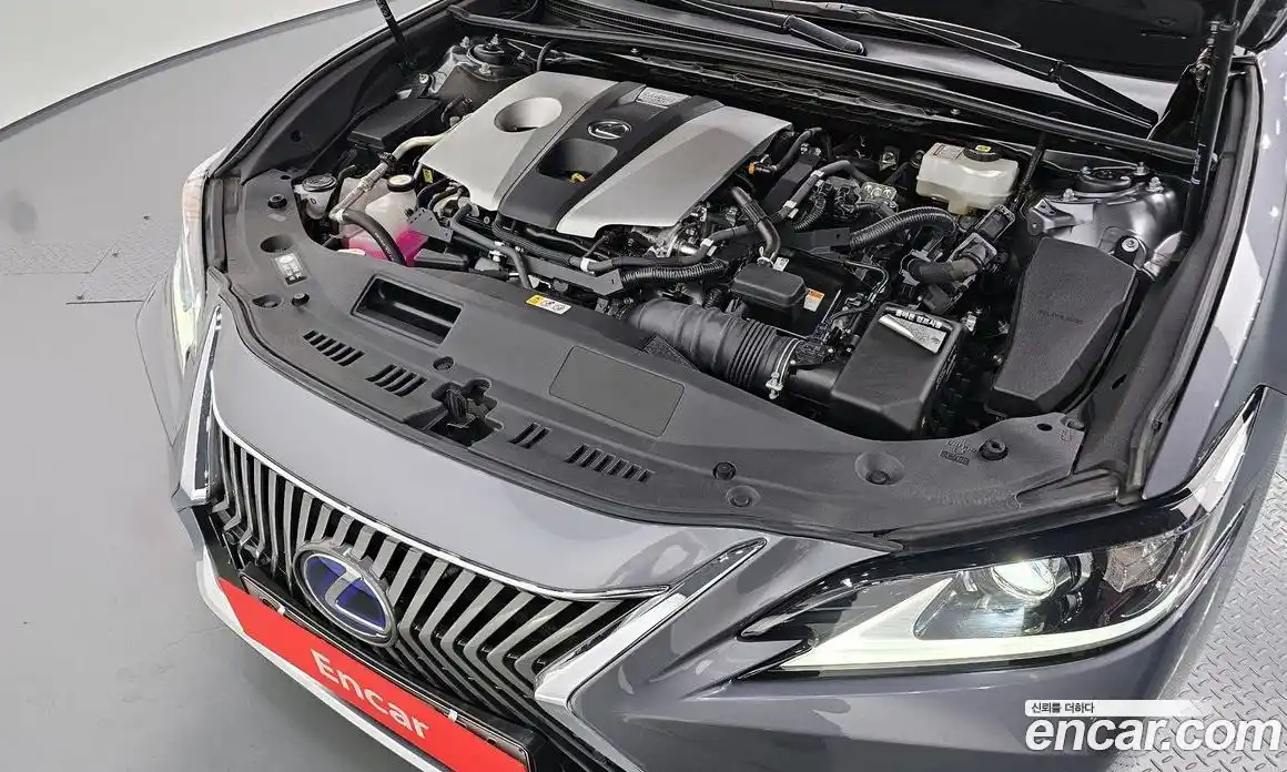 Lexus ES 2021 2.5 гидро, фото 6