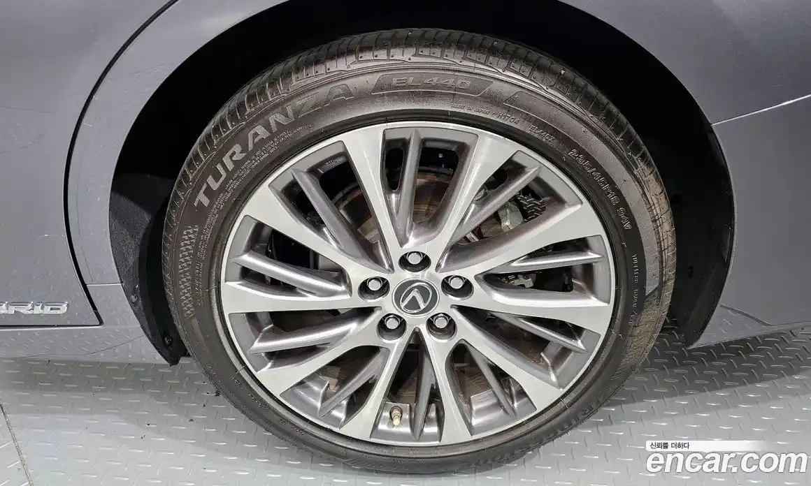Lexus ES 2021 2.5 гидро, фото 7