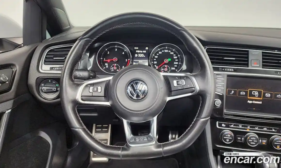 Volkswagen Golf 2016 2.0 автомат (гидро), фото 12