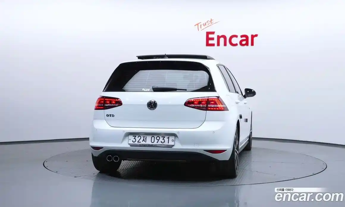 Volkswagen Golf 2016 2.0 автомат (гидро), фото 4