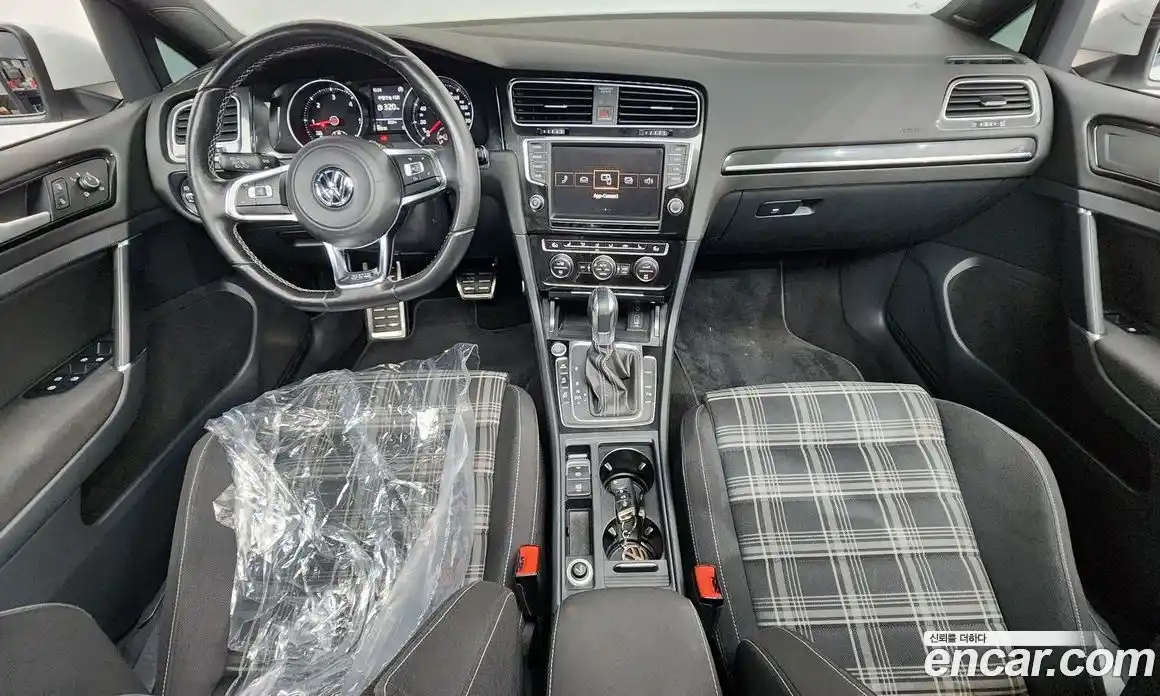 Volkswagen Golf 2016 2.0 автомат (гидро), фото 7