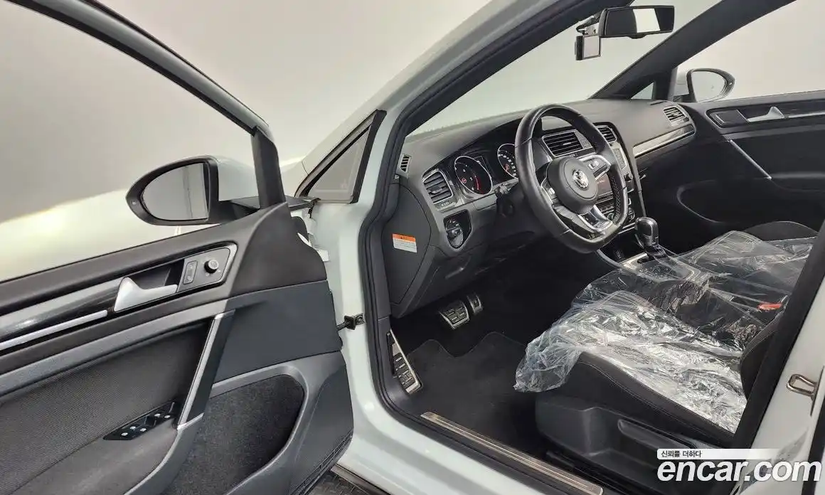 Volkswagen Golf 2016 2.0 автомат (гидро), фото 10