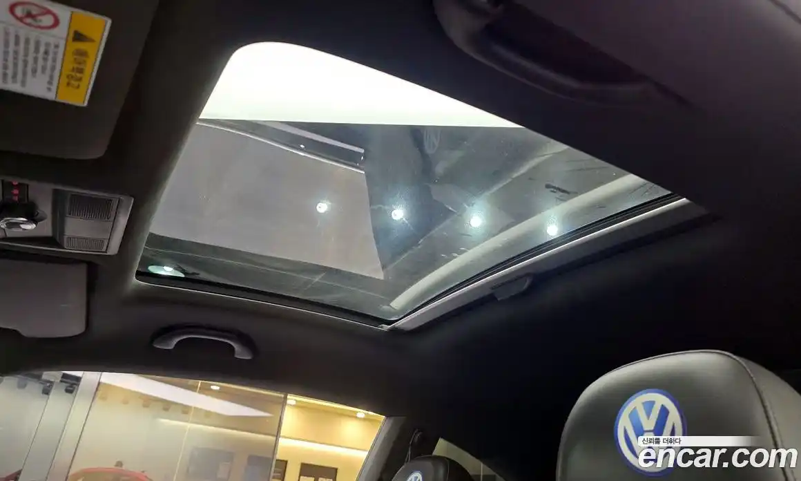 Volkswagen Beatle 2015 2.0 автомат (гидро), фото 24