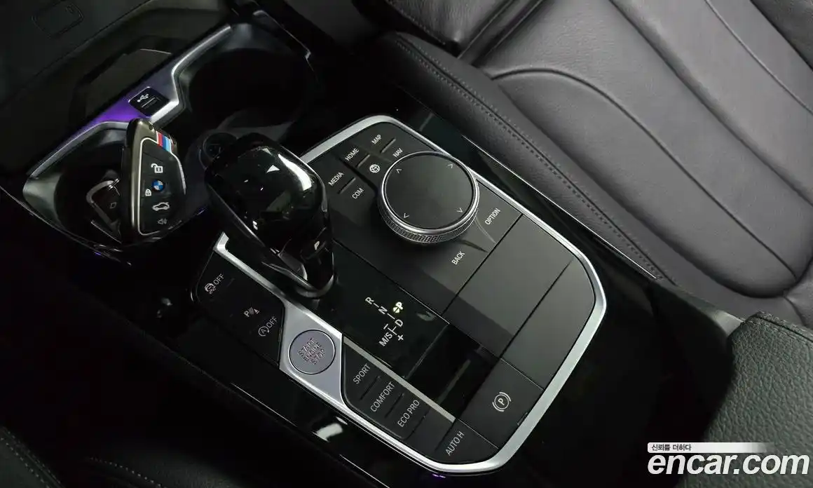BMW 1 серия 2022 2.0 автомат (гидро), фото 9