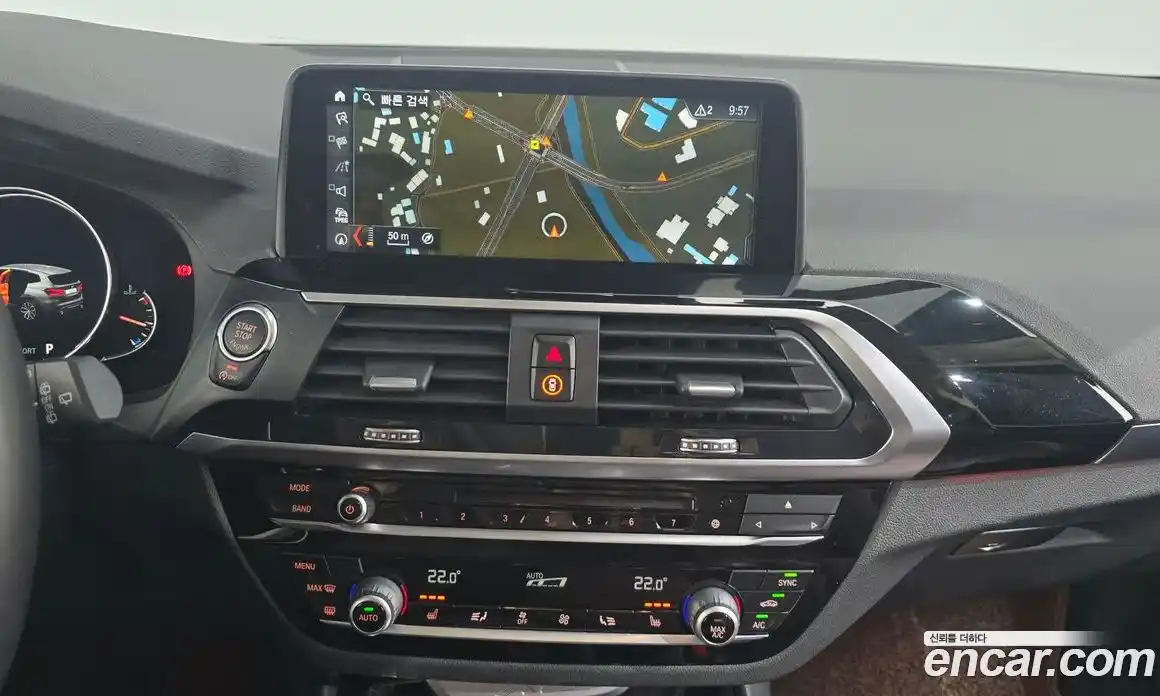 BMW X3 2018 2.0 автомат (гидро), фото 19