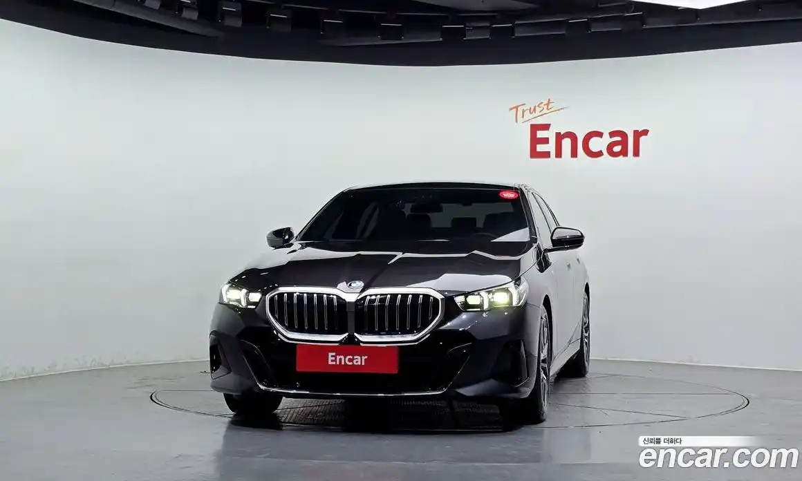 BMW 5 серия 2024 2.0 автомат (гидро), фото 3