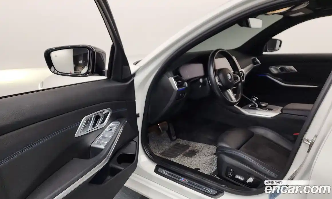 BMW 3 серия 2022 2.0 автомат (гидро), фото 13