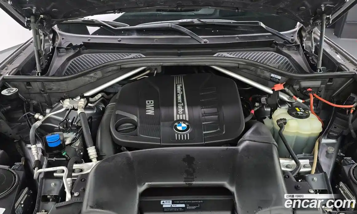 BMW X5 2017 3.0 автомат (гидро), фото 6