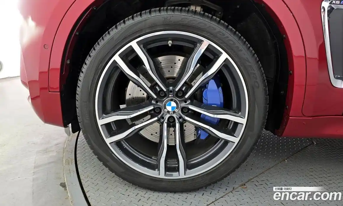 BMW X6M 2019 4.4 автомат (гидро), фото 5