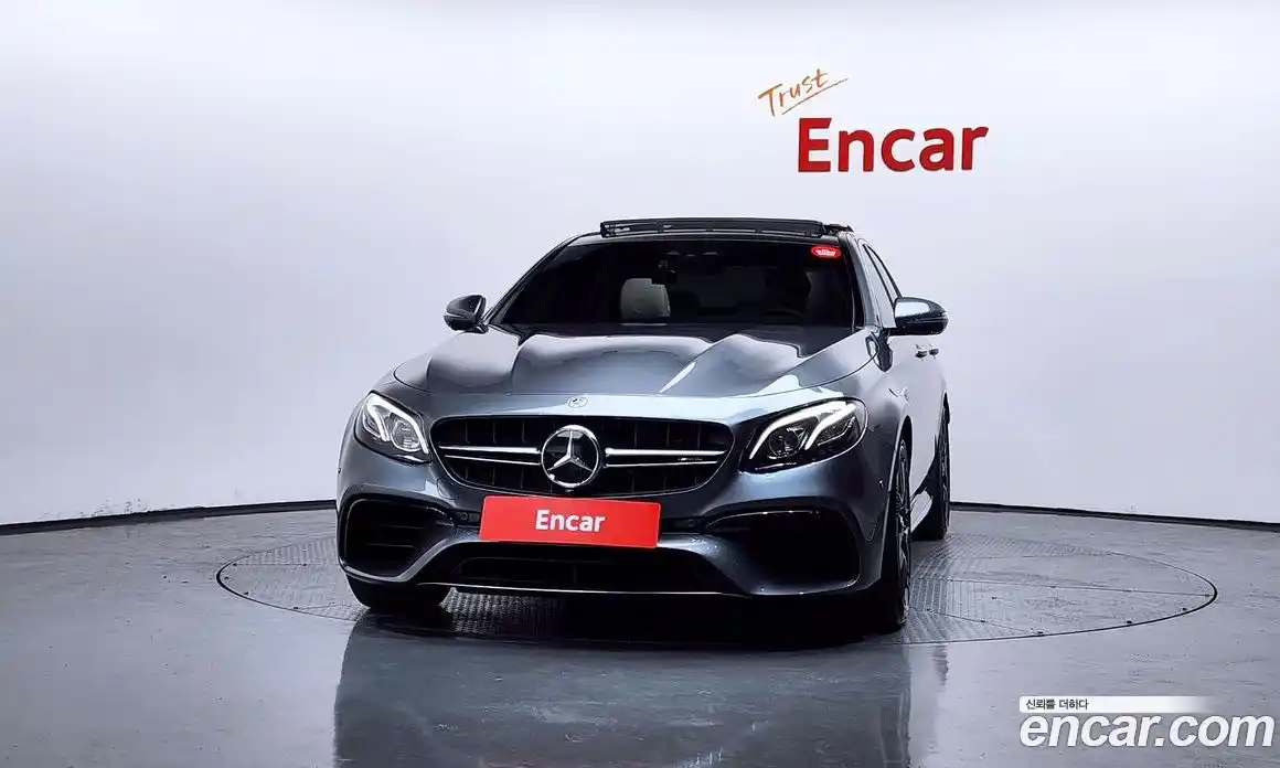 Mercedes-Benz E-Class 2019 4.0 гидро, фото 3 Mercedes-Benz E-Class 2019 4.0 гидро, фото 3