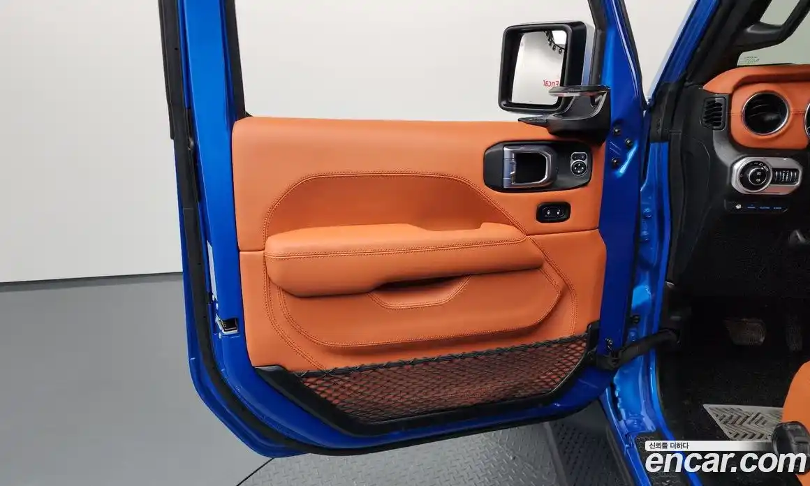 Jeep Wrangler 2021 2.0 автомат (гидро), фото 14