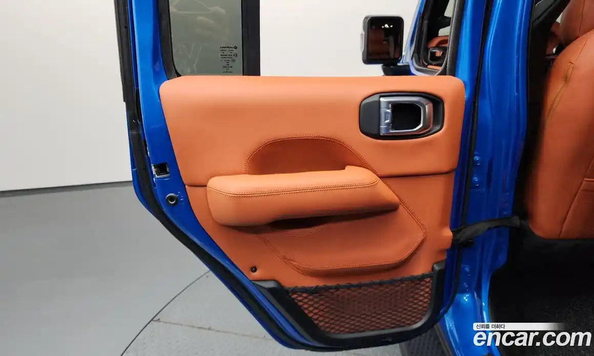 Jeep Wrangler 2021 2.0 автомат (гидро), фото 15