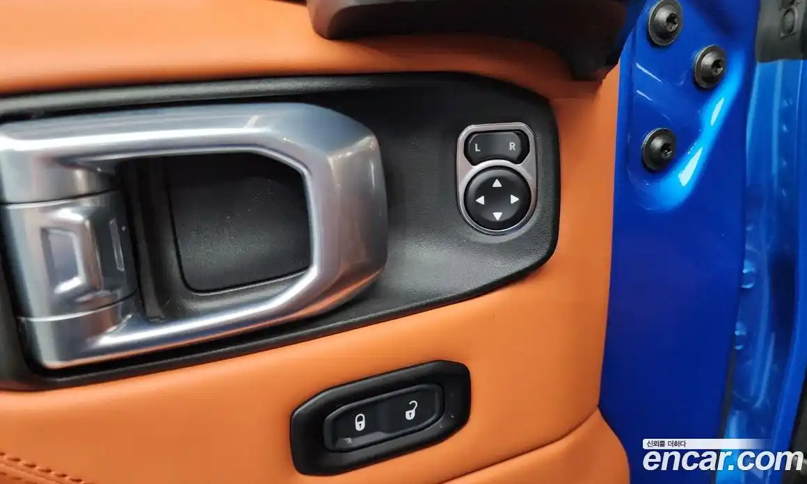 Jeep Wrangler 2021 2.0 автомат (гидро), фото 31