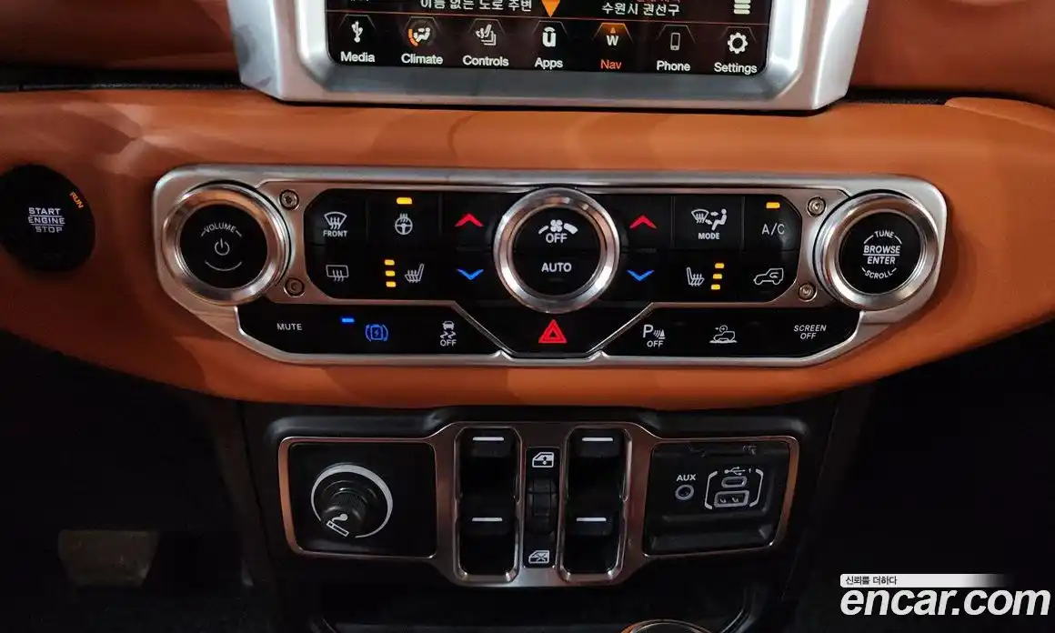 Jeep Wrangler 2021 2.0 автомат (гидро), фото 32