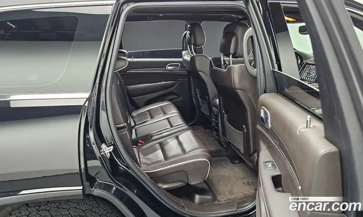 Jeep Cherokee 2018 3.0 автомат (гидро), фото 11
