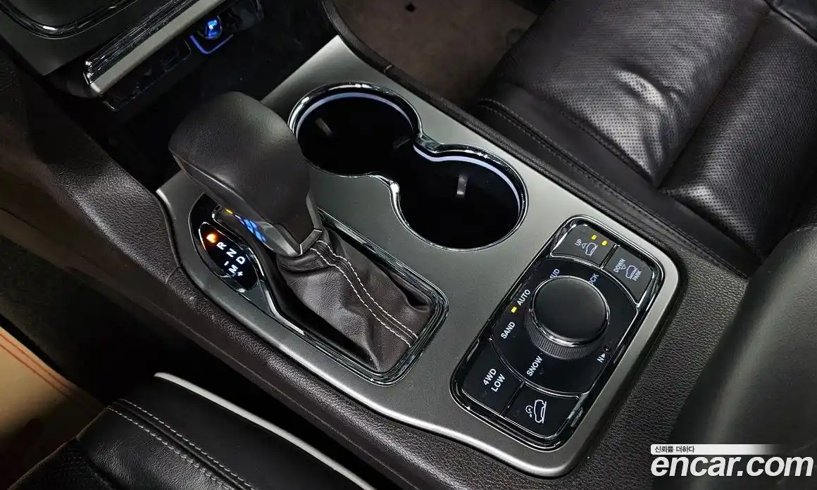 Jeep Cherokee 2018 3.0 автомат (гидро), фото 9