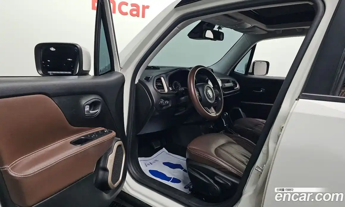 Jeep Renegade 2016 2.4 автомат (гидро), фото 10