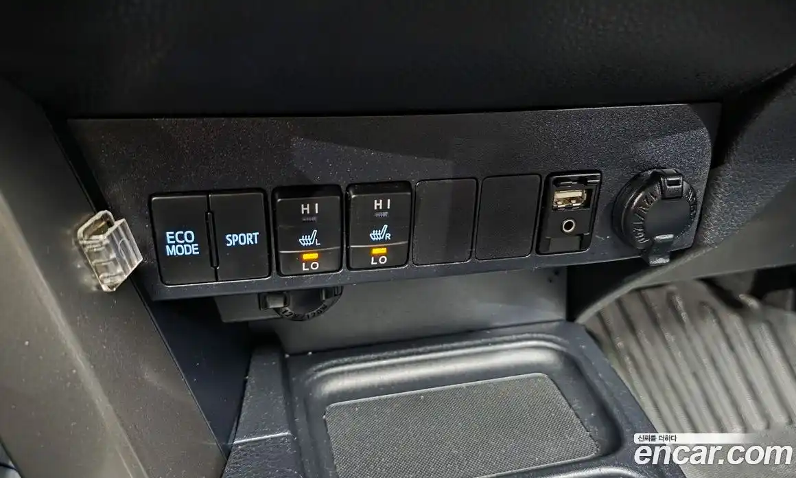 Toyota RAV4 2018 2.5 гидро, фото 15