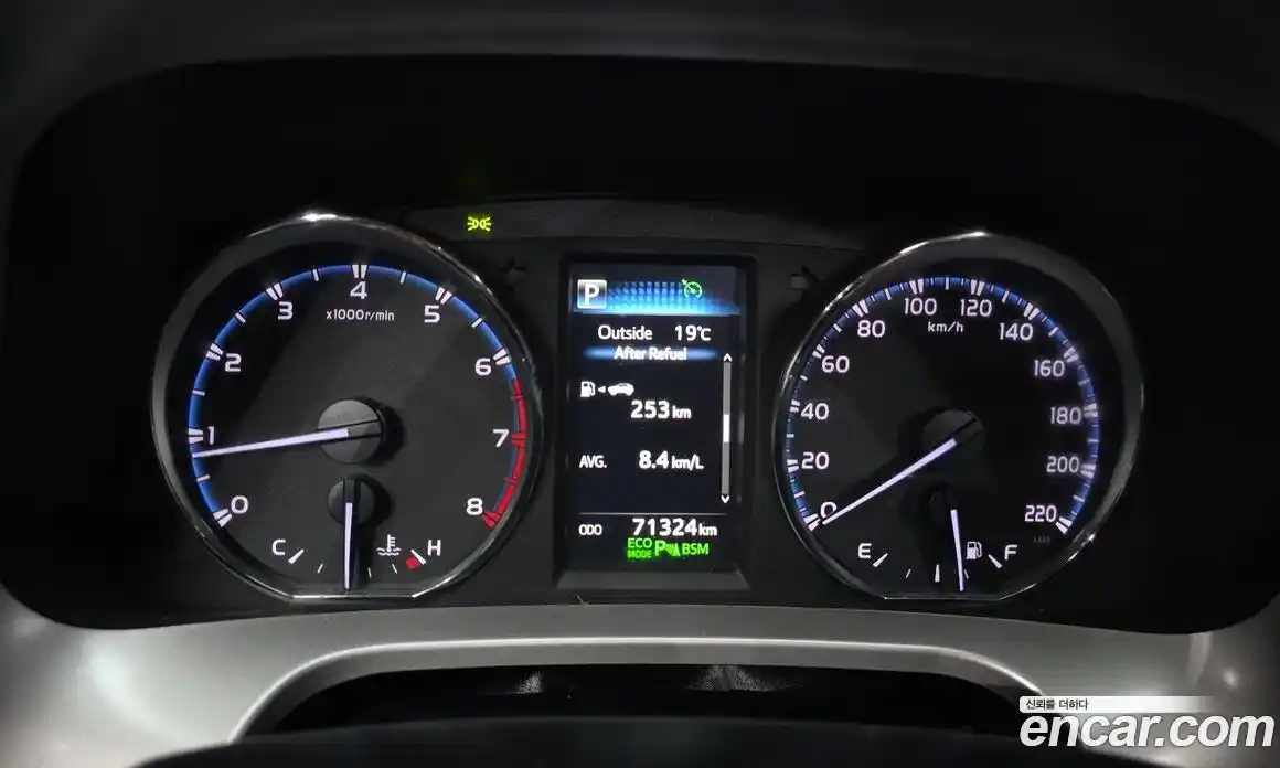 Toyota RAV4 2018 2.5 гидро, фото 8
