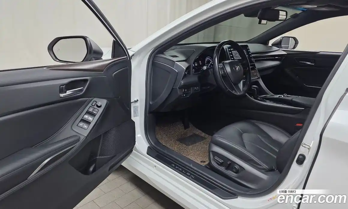 Toyota Avalon 2019 2.5 гидро, фото 13