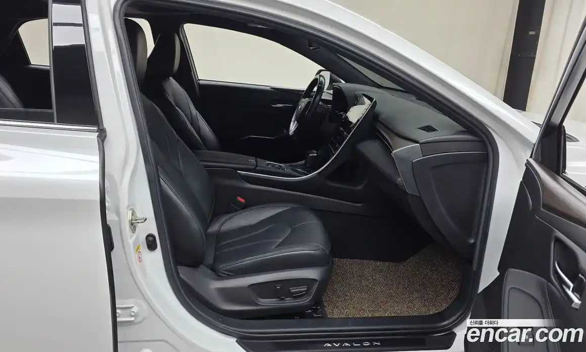 Toyota Avalon 2019 2.5 гидро, фото 16