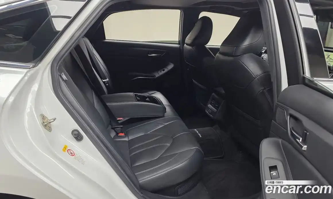 Toyota Avalon 2019 2.5 гидро, фото 17