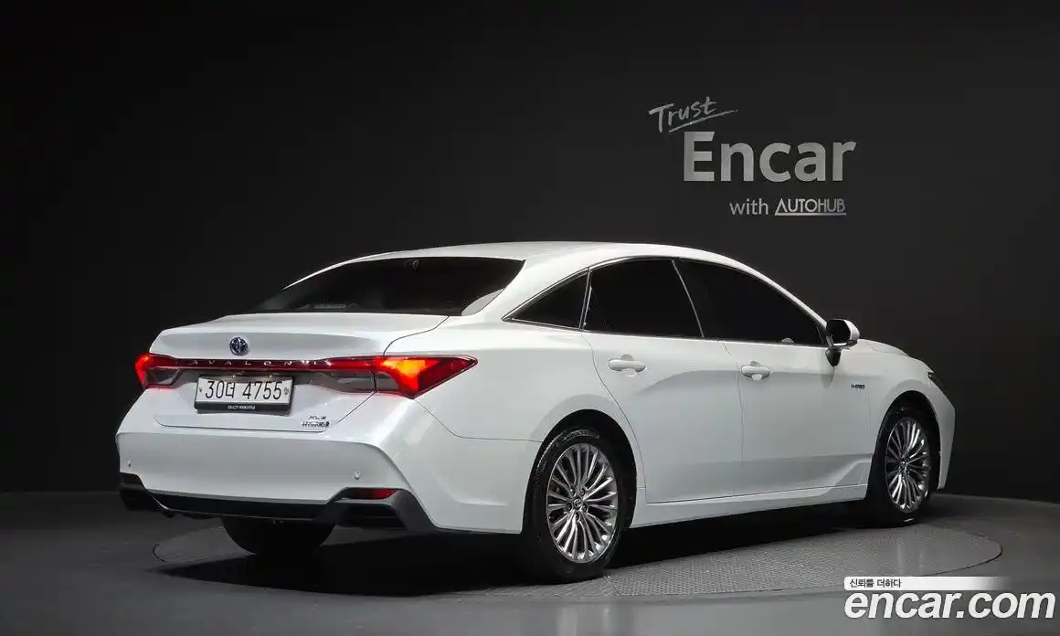 Toyota Avalon 2019 2.5 гидро, фото 2