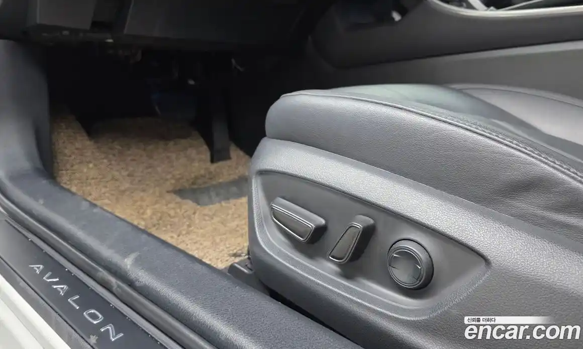 Toyota Avalon 2019 2.5 гидро, фото 29