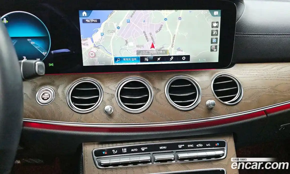 Mercedes-Benz E-Class 2022 2.0 автомат (гидро), фото 22