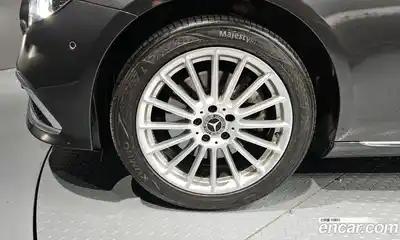 Mercedes-Benz E-Class 2022 2.0 автомат (гидро), миниатюра 5