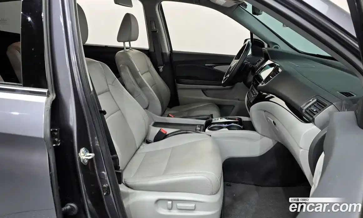 Honda Pilot 2021 3.5 автомат (гидро), фото 16