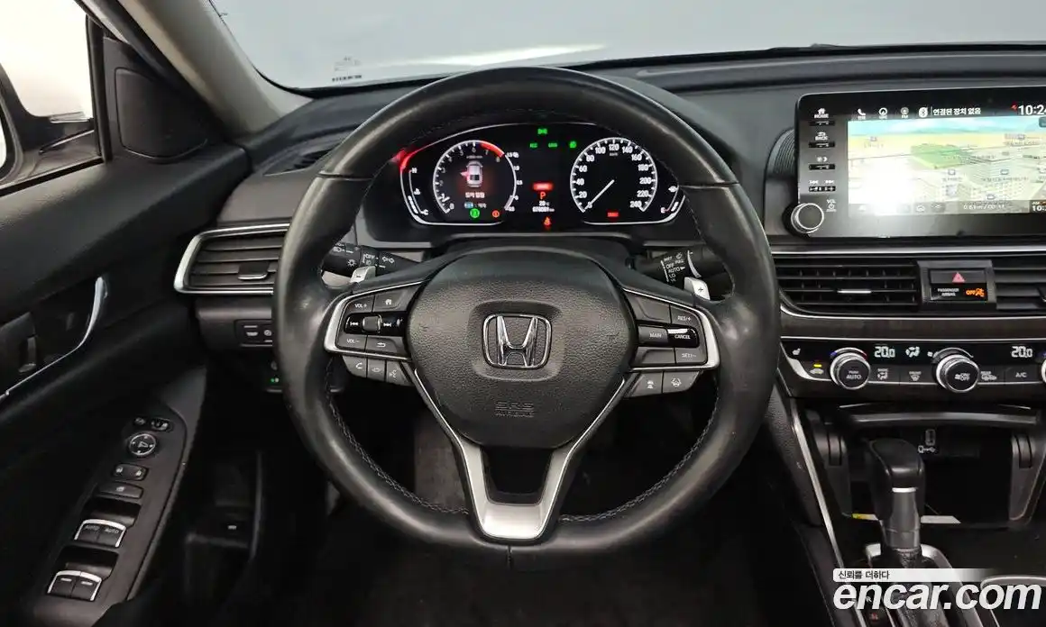 Honda Accord 2019 1.5 автомат (гидро), фото 13