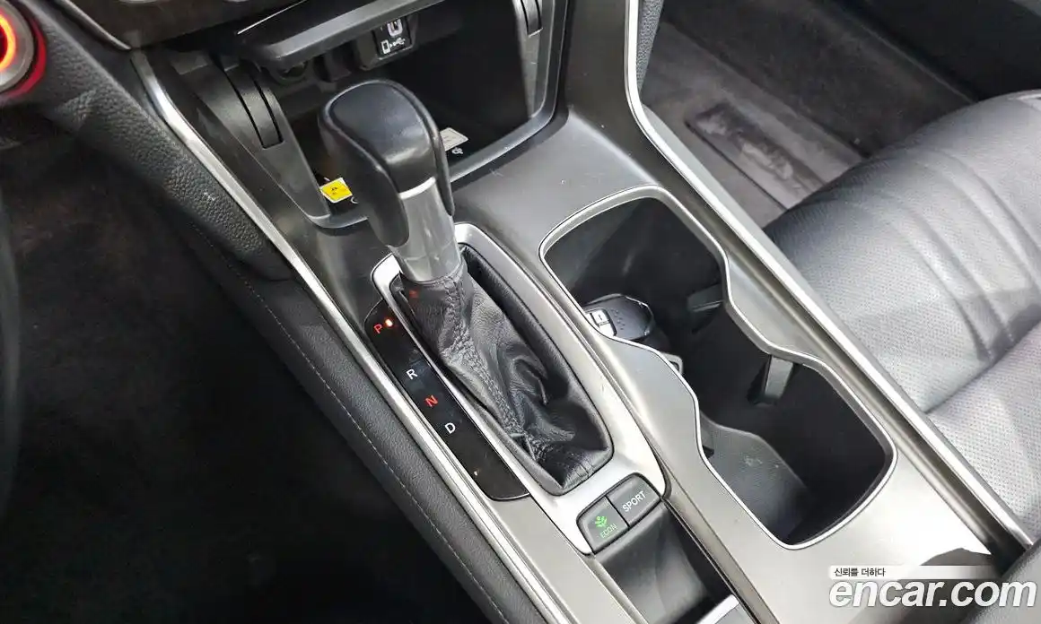 Honda Accord 2019 1.5 автомат (гидро), фото 9