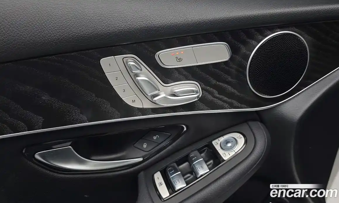 Mercedes-Benz GLC-Class 2019 2.0 автомат (гидро), фото 19
