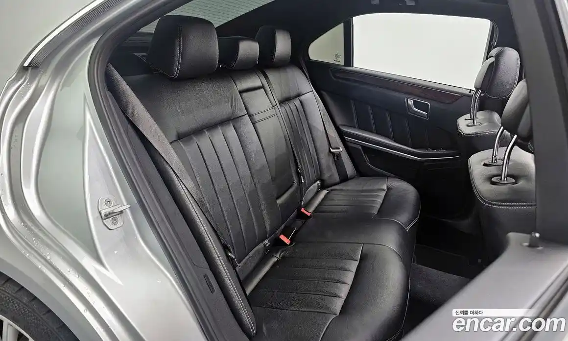 Mercedes-Benz E-Class 2015 3.5 автомат (гидро), фото 16