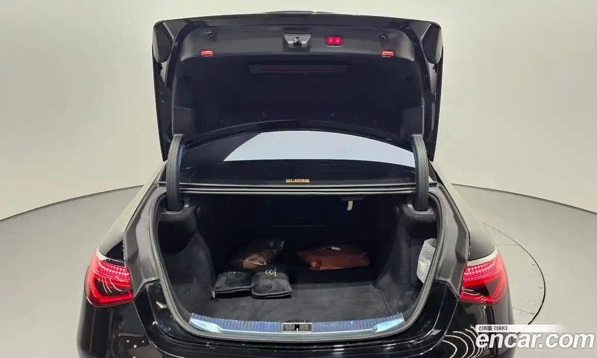 Mercedes-Benz S-Class 2022 4.0 автомат (гидро), фото 29