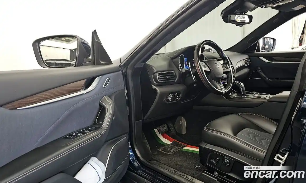 Maserati Levante 2020 3.0 гидро, фото 13