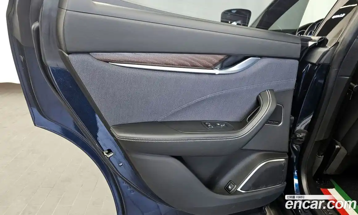 Maserati Levante 2020 3.0 гидро, фото 15