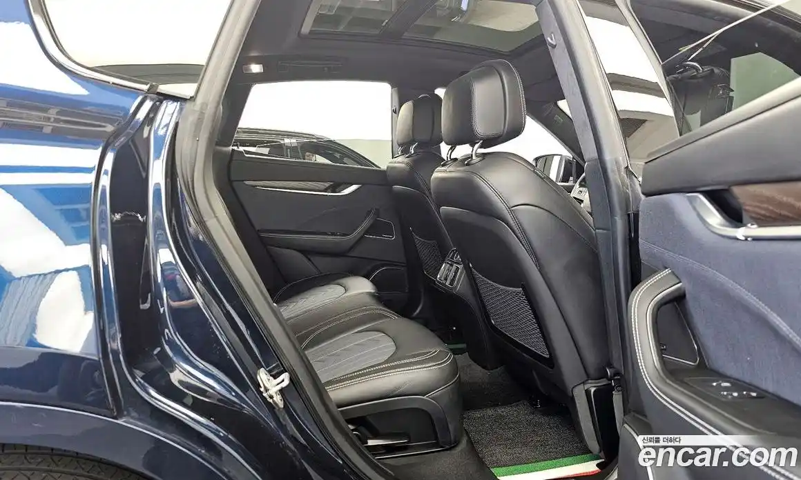 Maserati Levante 2020 3.0 гидро, фото 18