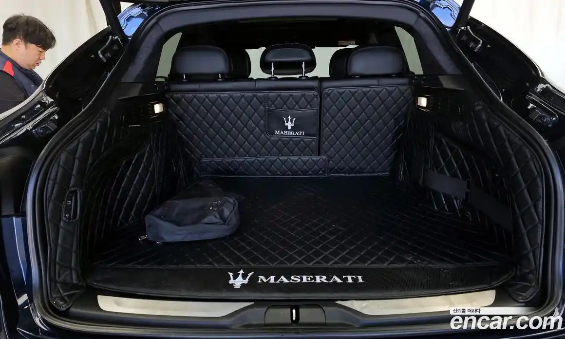Maserati Levante 2020 3.0 гидро, фото 26